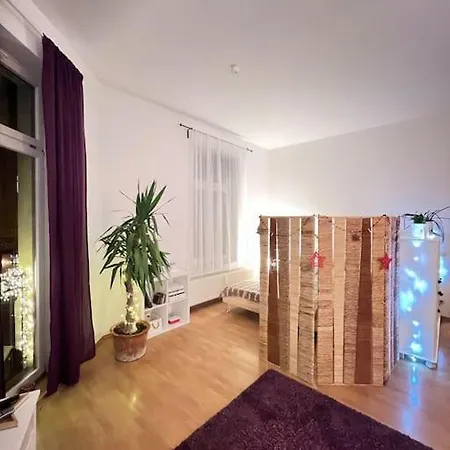 «breakfast At Tiffany's» Apartment Leipzig